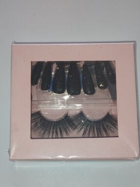 Dramatic Black Mink Lashes with Black Glitter Press-On Nails - Unbranded
